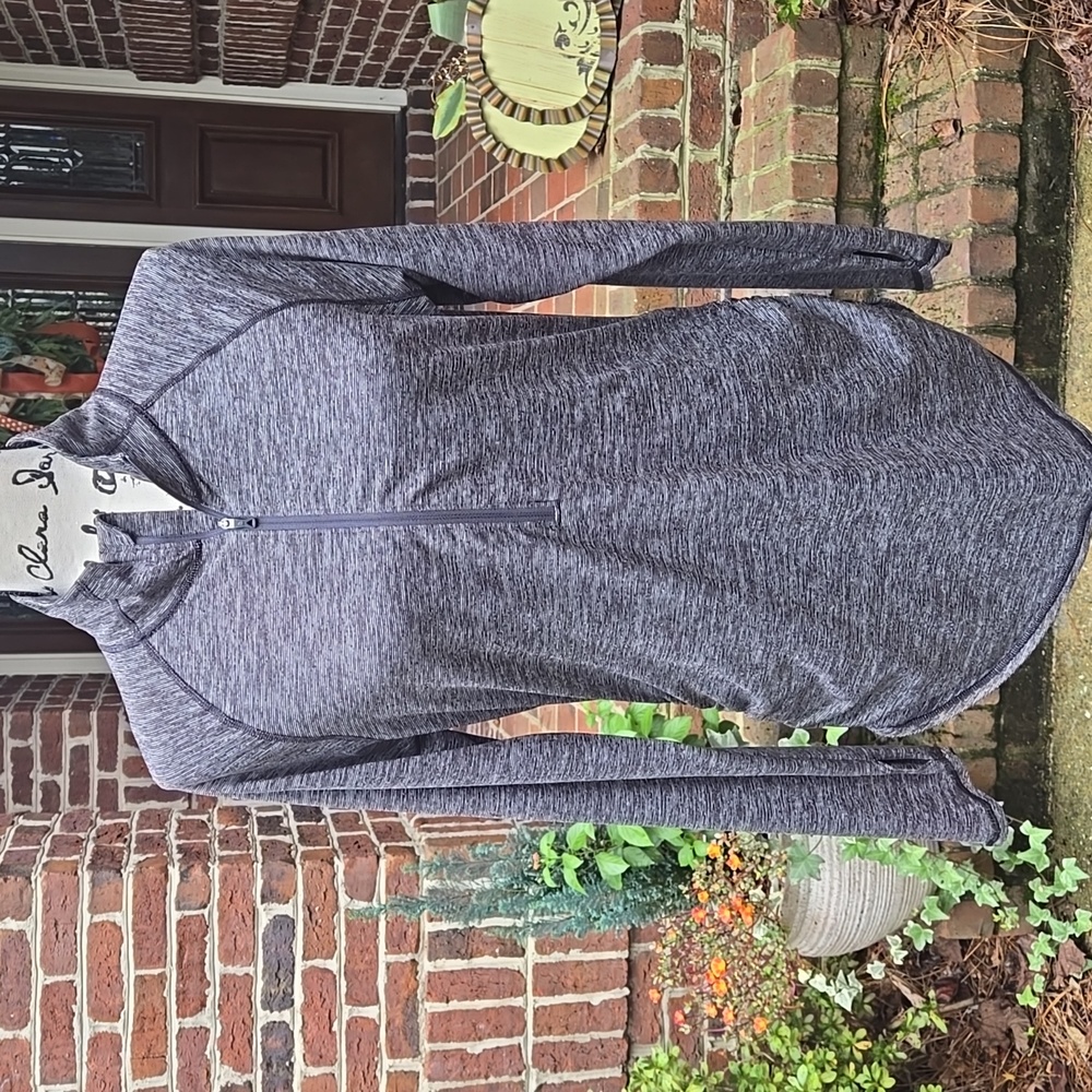 The North Face 1/2 Zip Pullover